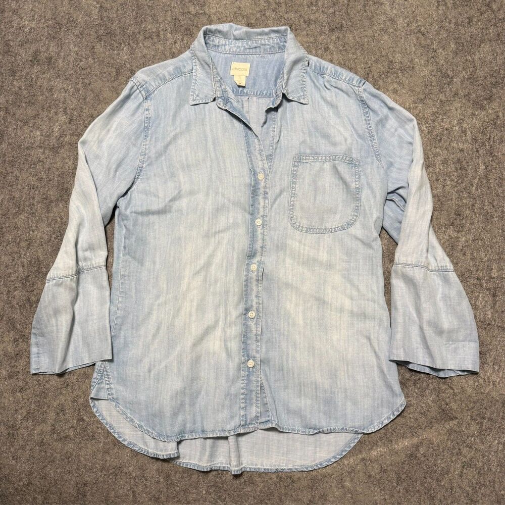 Chicos Womens Shirt Size 1 Medium Light-Wash Chambray Tencell Long Sleeve